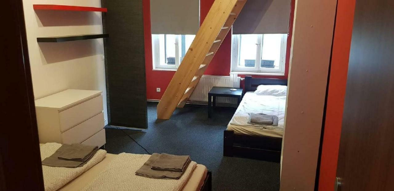 Apartment Gardner Loket Exteriör bild